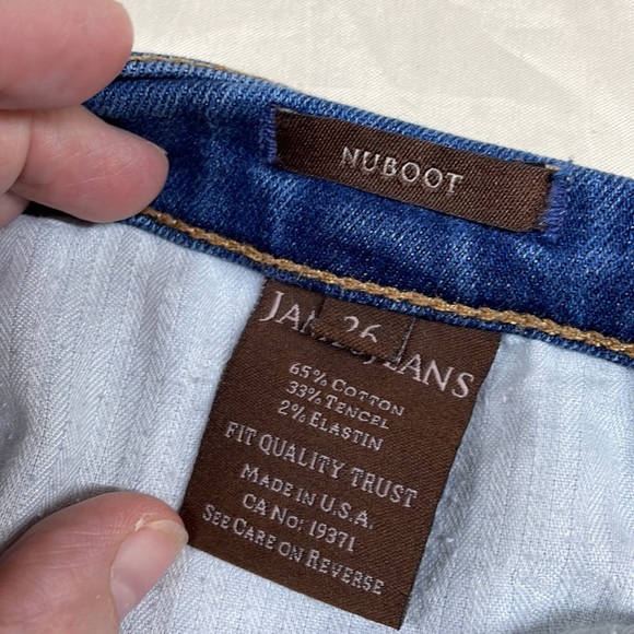 James Jeans Nuboot size 26 bootcut jeans - Picture 8 of 10